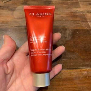 New Clarins Super Restorative Hand Cream